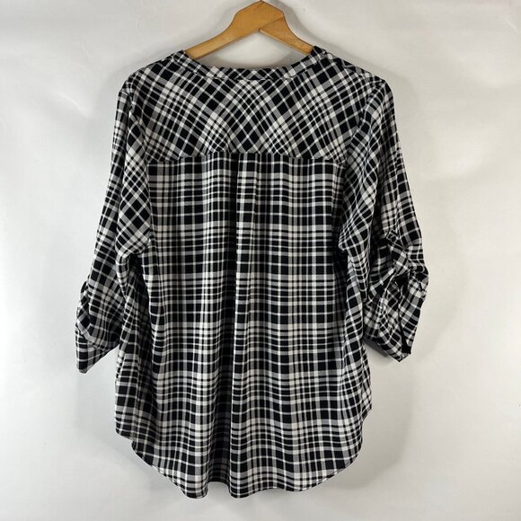 Torrid Harper Womens Tunic Shirt Top Size 2X Black White Plaid Checks Button Up - Picture 6 of 9